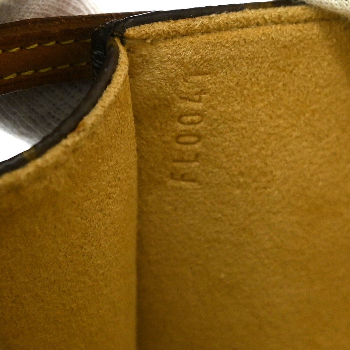 Louis Vuitton Twin Handbag - Brandsamsara