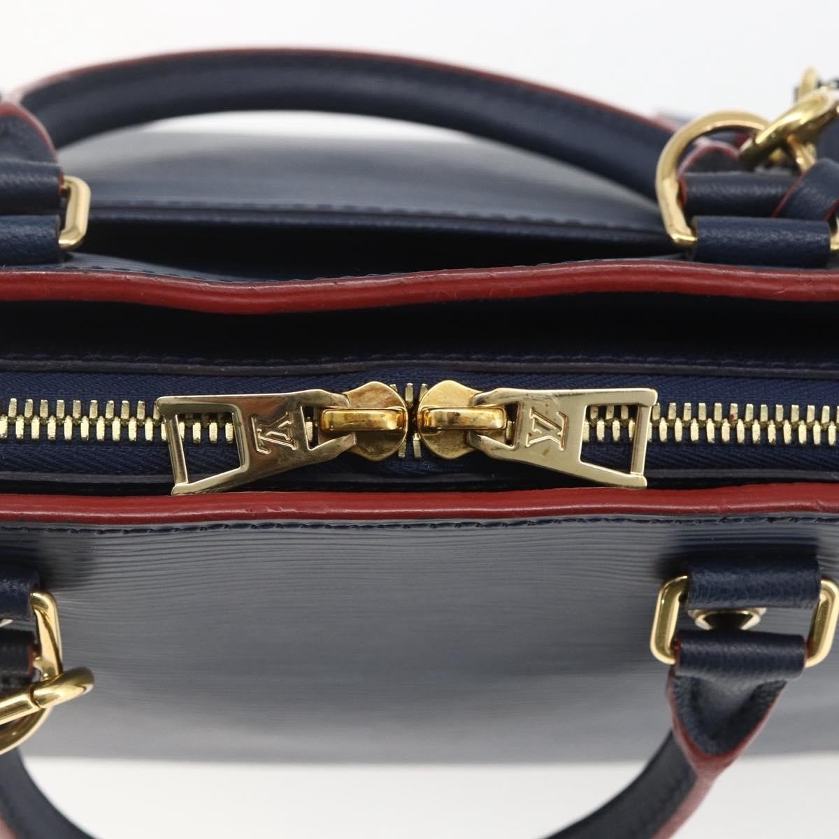 Louis Vuitton Vaneau Handbag - Brandsamsara