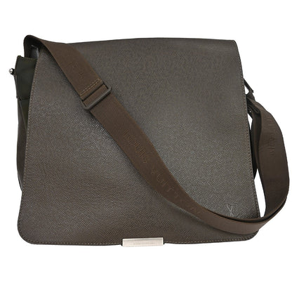 Louis Vuitton Viktor Messenger Bag - Brandsamsara