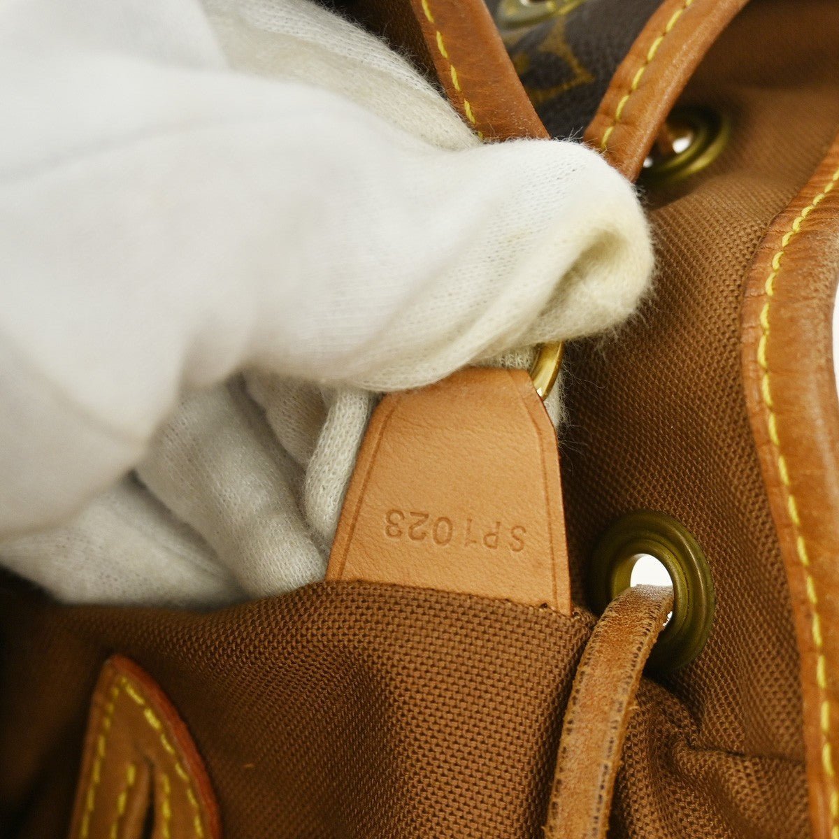 Louis Vuitton Vintage Montsouris Backpack - Brandsamsara