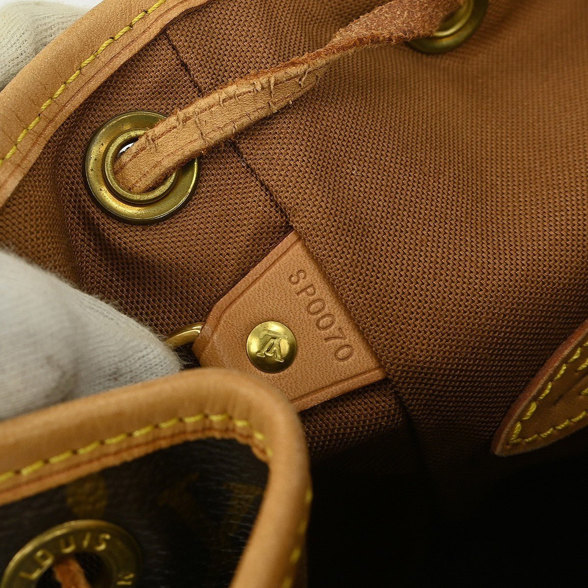 Louis Vuitton Vintage Montsouris Backpack - Brandsamsara