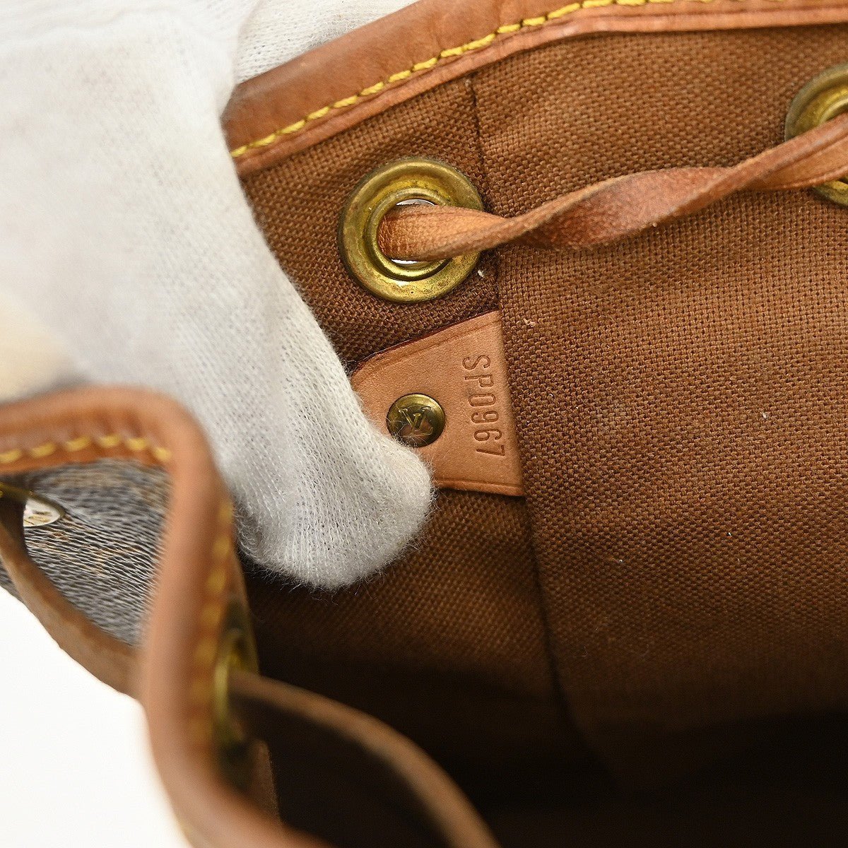 Louis Vuitton Vintage Montsouris Backpack - Brandsamsara