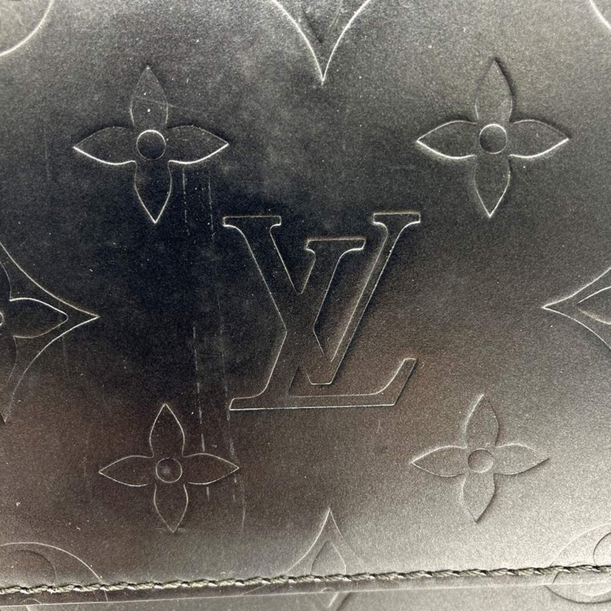 Louis Vuitton Wildwood - Brandsamsara