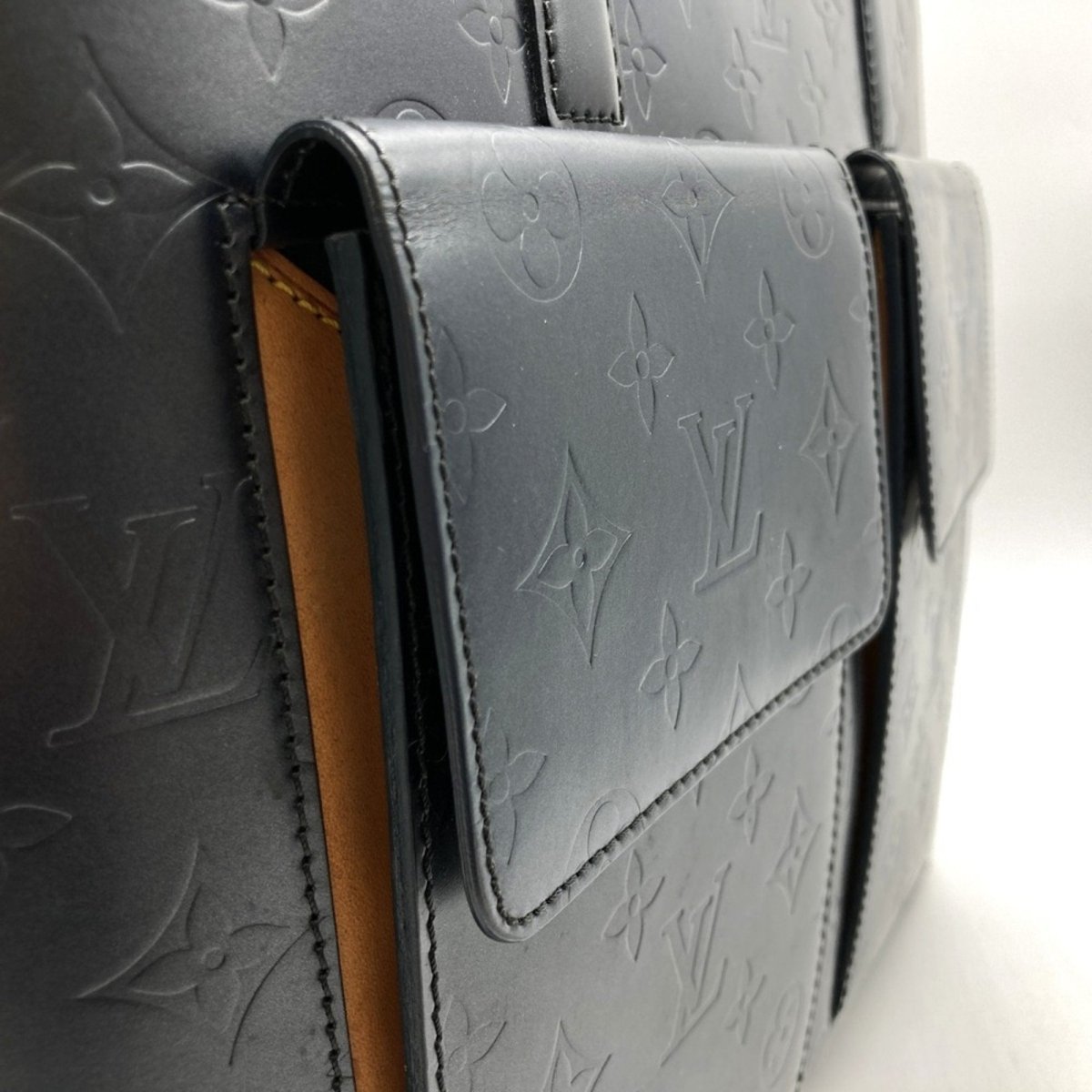 Louis Vuitton Wildwood - Brandsamsara