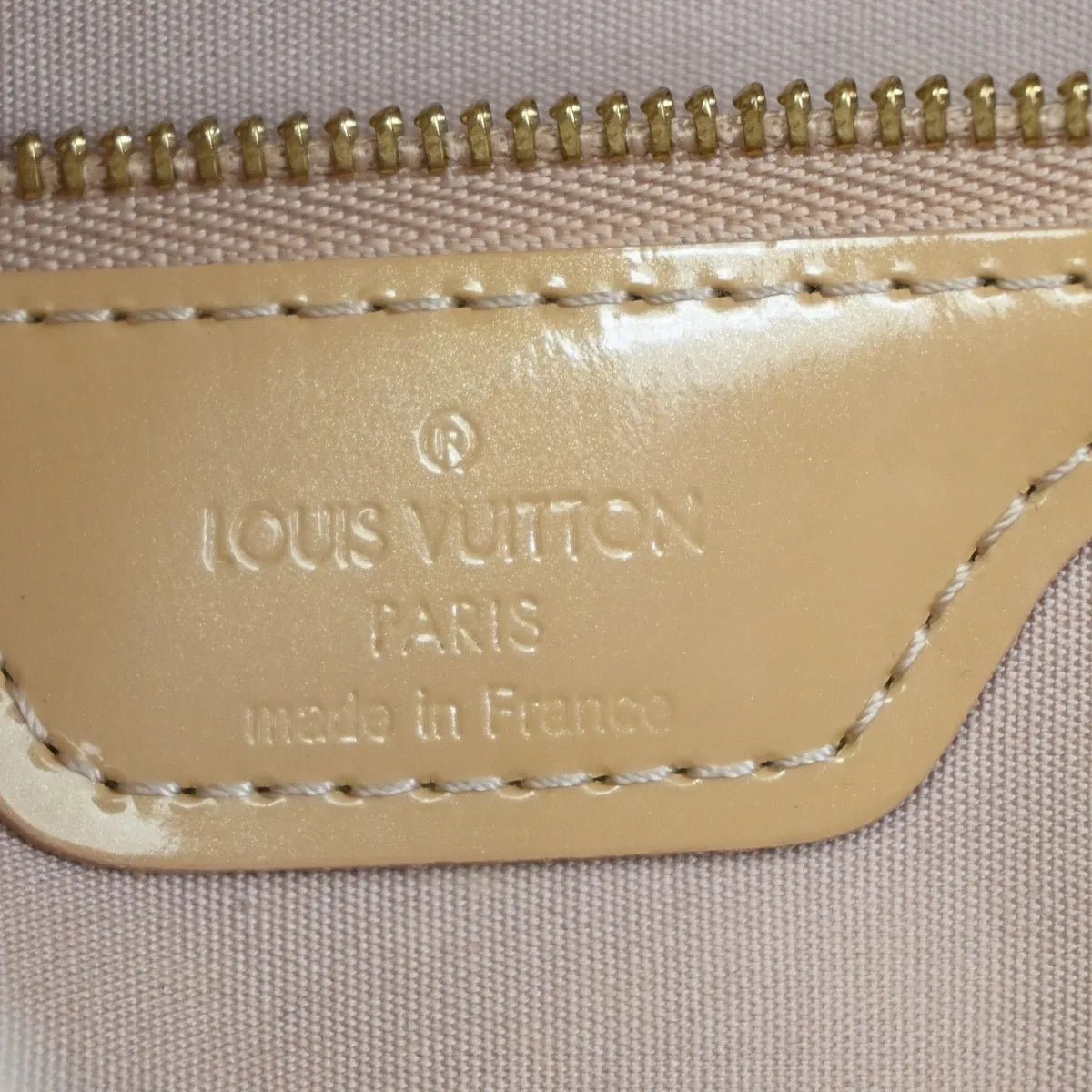 Louis Vuitton Wilshire - Brandsamsara