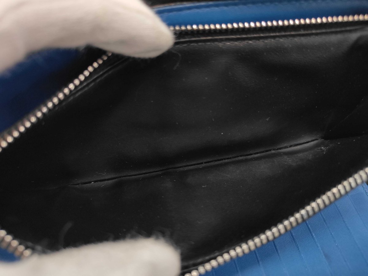 Louis Vuitton Zippy Organizer - Brandsamsara