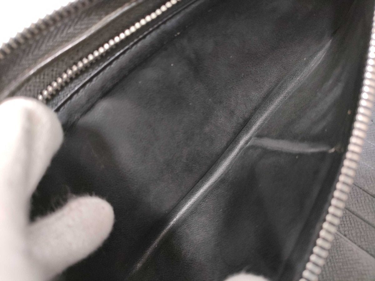 Louis Vuitton Zippy Organizer - Brandsamsara