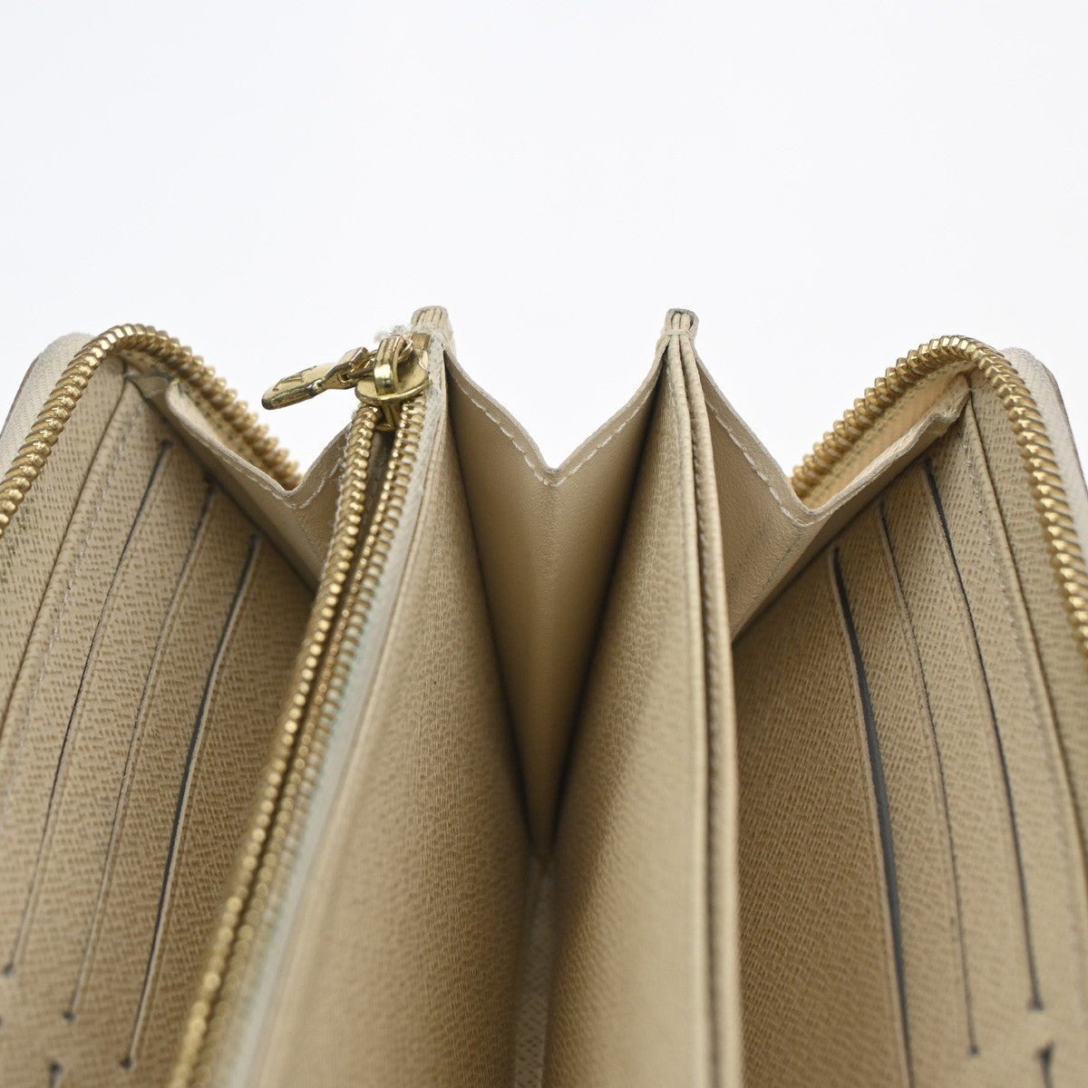 Louis Vuitton Zippy Wallet NM - Brandsamsara