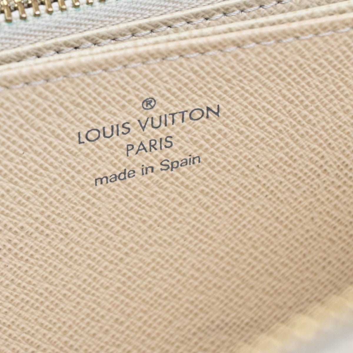 Louis Vuitton Zippy Wallet NM - Brandsamsara