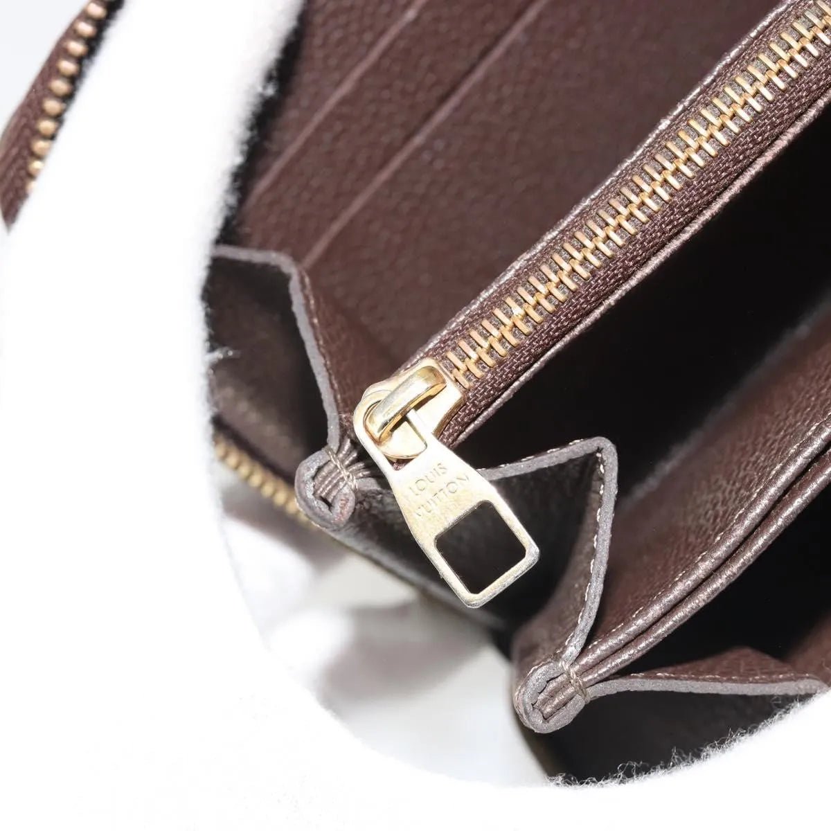 Louis Vuitton Zippy Wallet NM - Brandsamsara