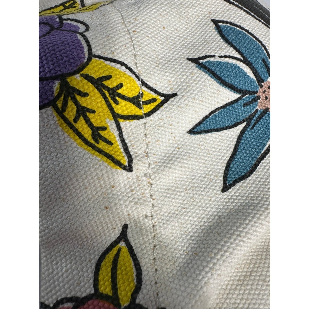 MARC JACOBS Miss Marc Canvas Hobo - Brandsamsara