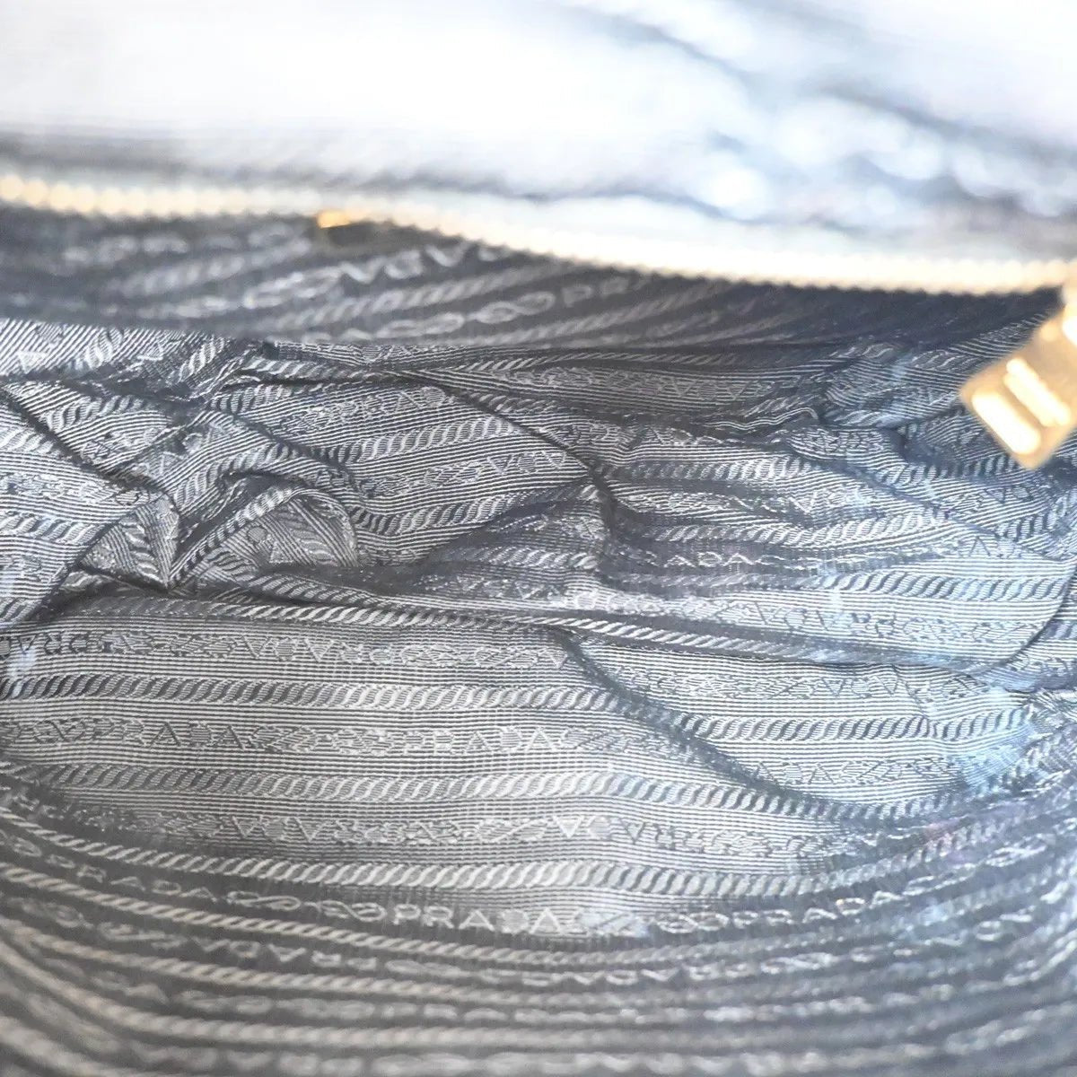 Prada Buckle Messenger - Brandsamsara