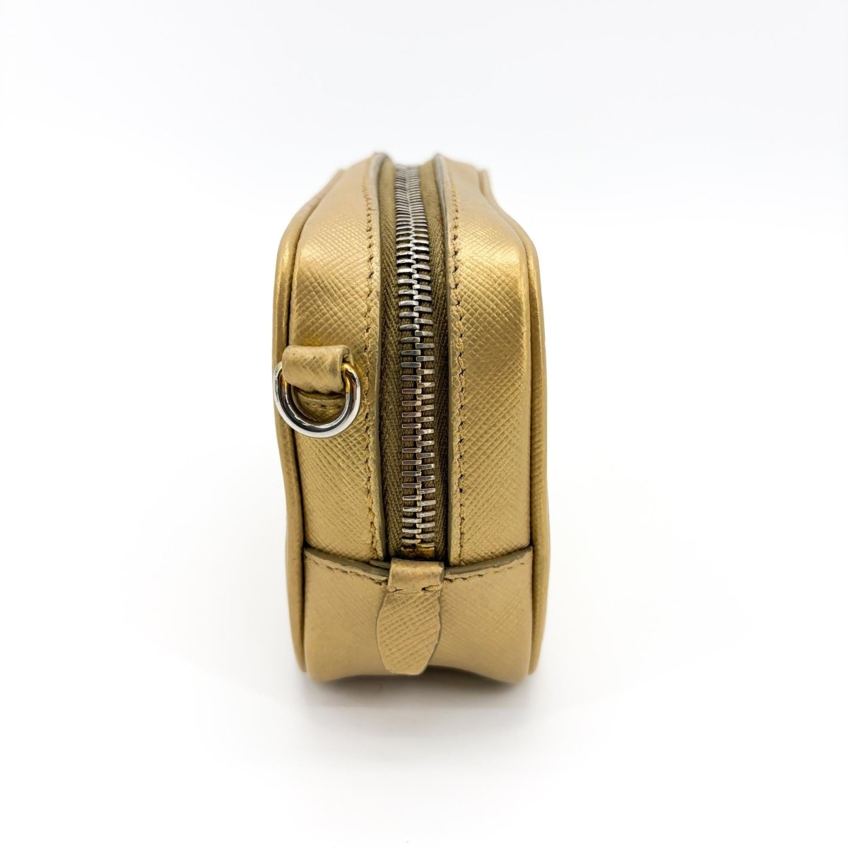 Prada Camera - Brandsamsara