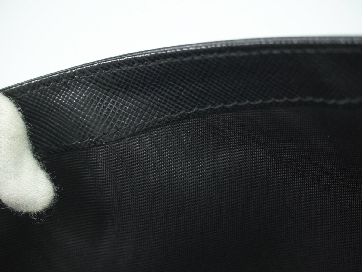 Prada Continental Wallet - Brandsamsara