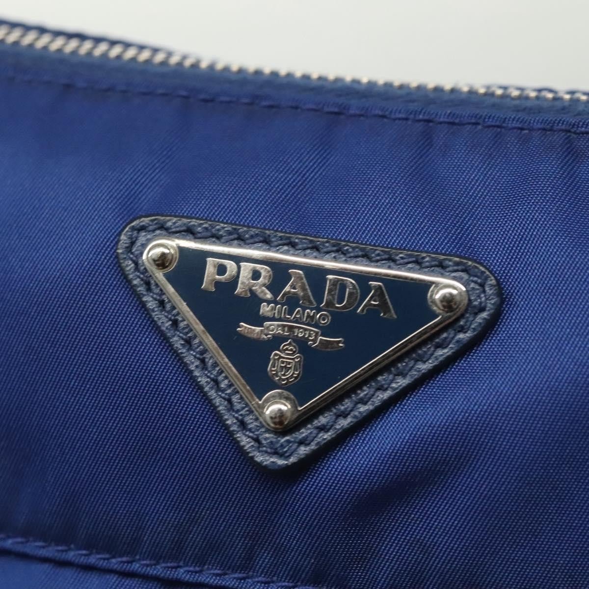 Prada Flat Messenger - Brandsamsara