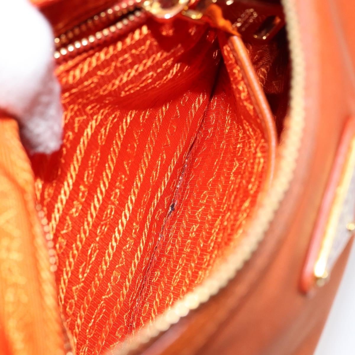 Prada Flat Messenger - Brandsamsara