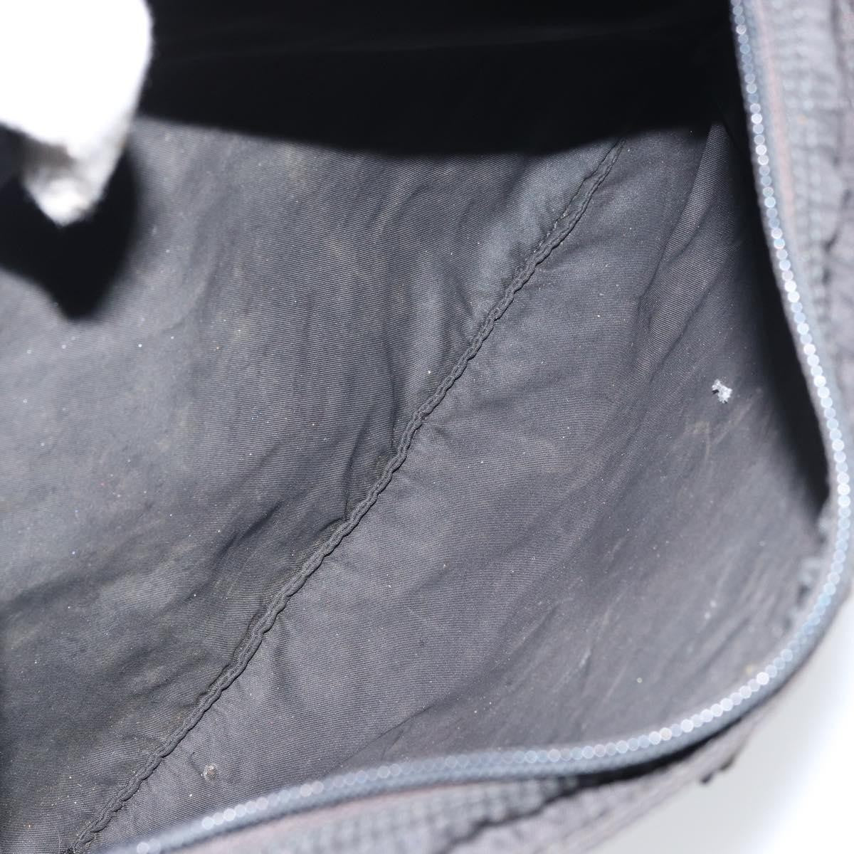 Prada Flat Messenger Bag - Brandsamsara