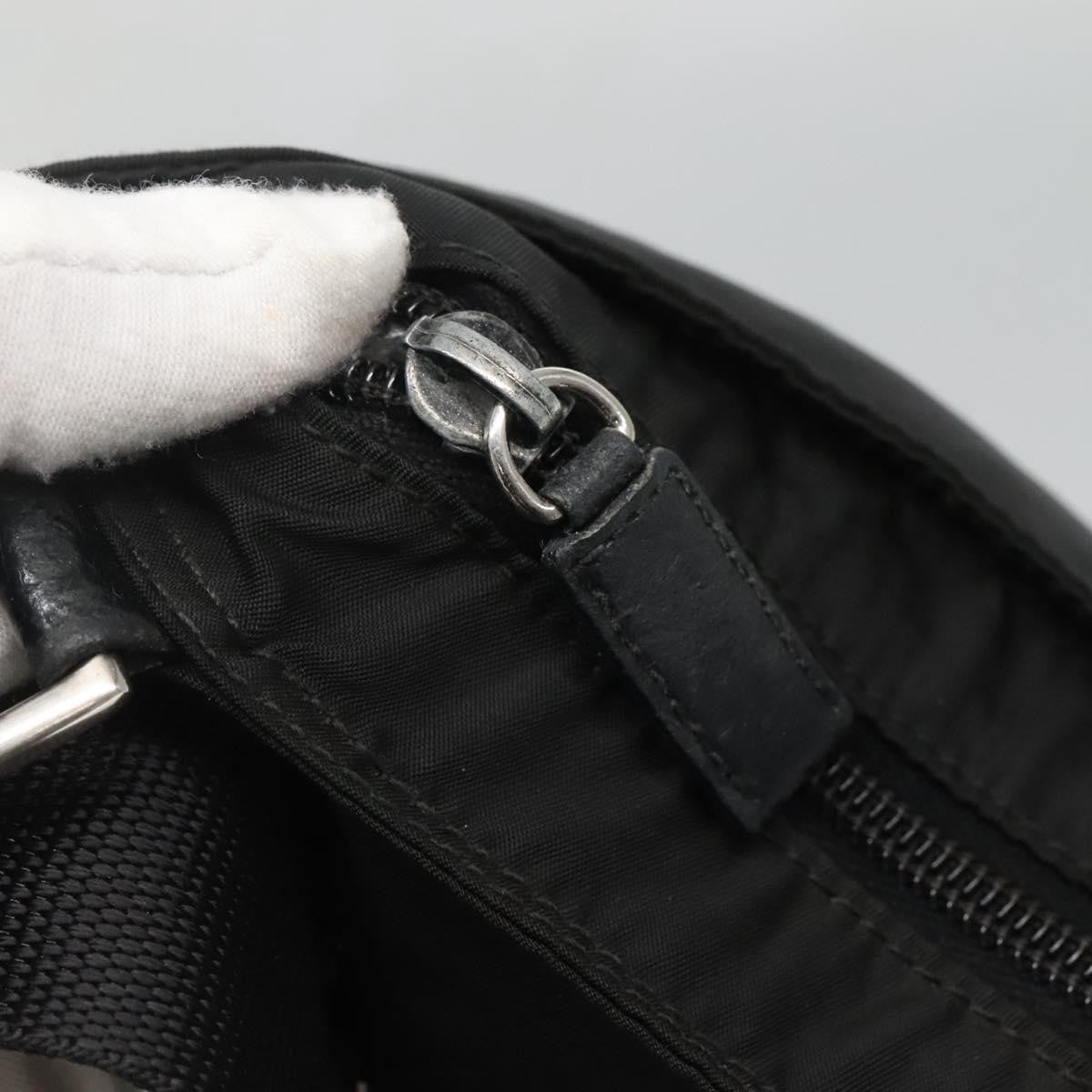 Prada Flat Messenger Bag - Brandsamsara