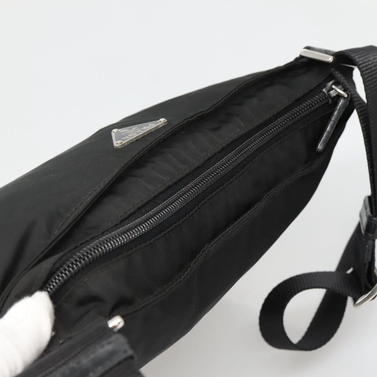 Prada Flat Messenger Bag - Brandsamsara