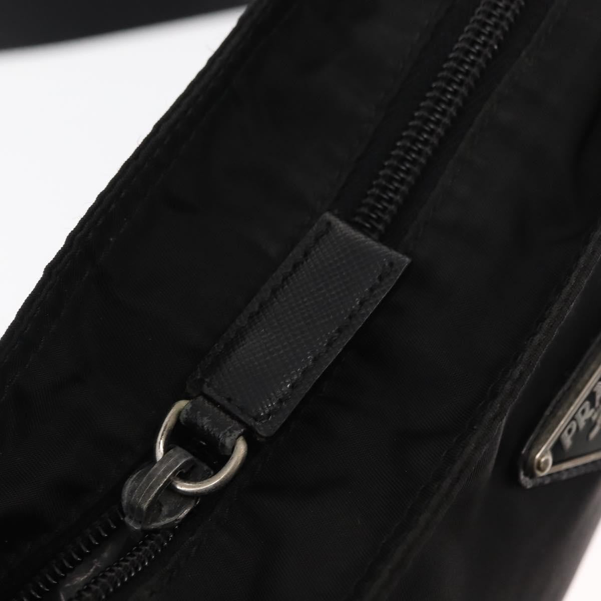 Prada Flat Messenger Bag - Brandsamsara