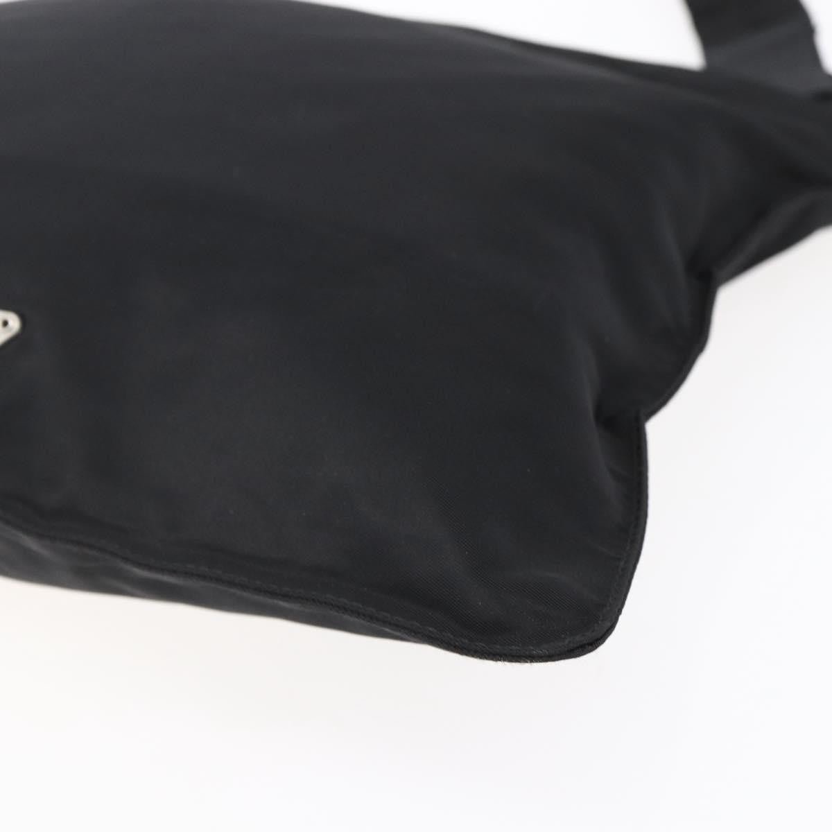 Prada Flat Messenger Bag - Brandsamsara