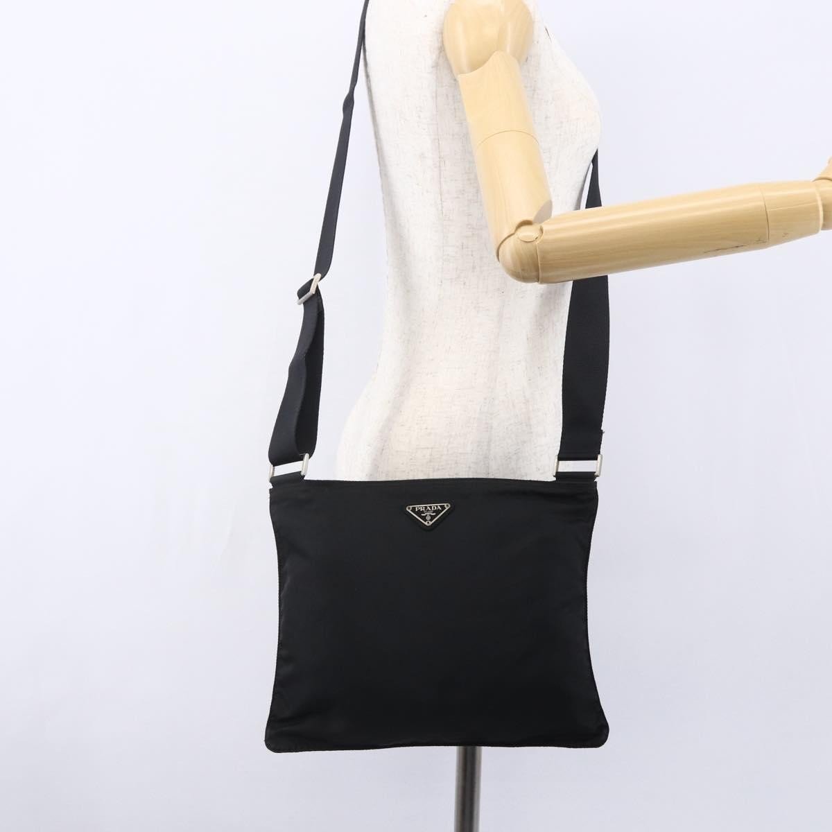 Prada Flat Messenger Bag - Brandsamsara