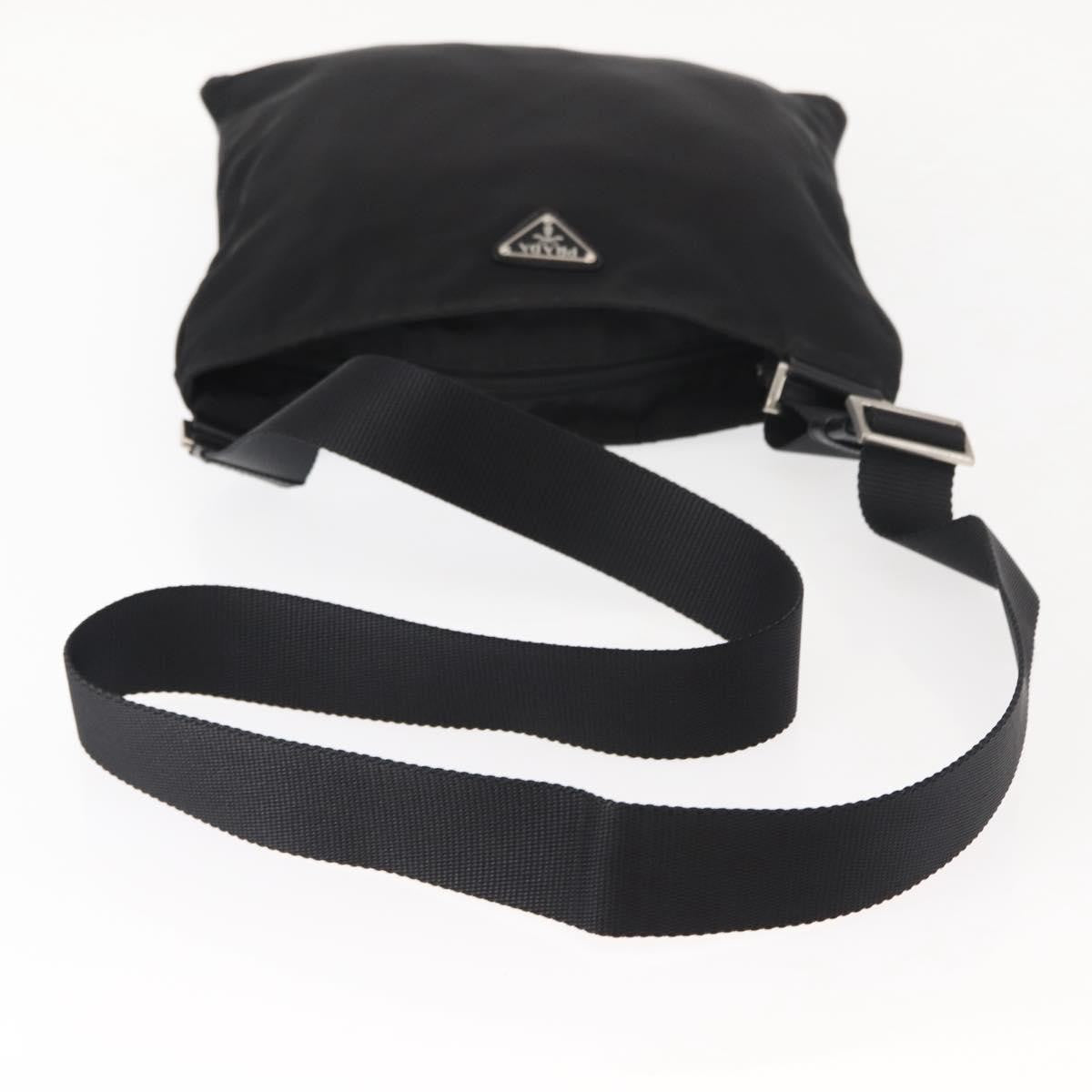 Prada Flat Messenger Bag - Brandsamsara