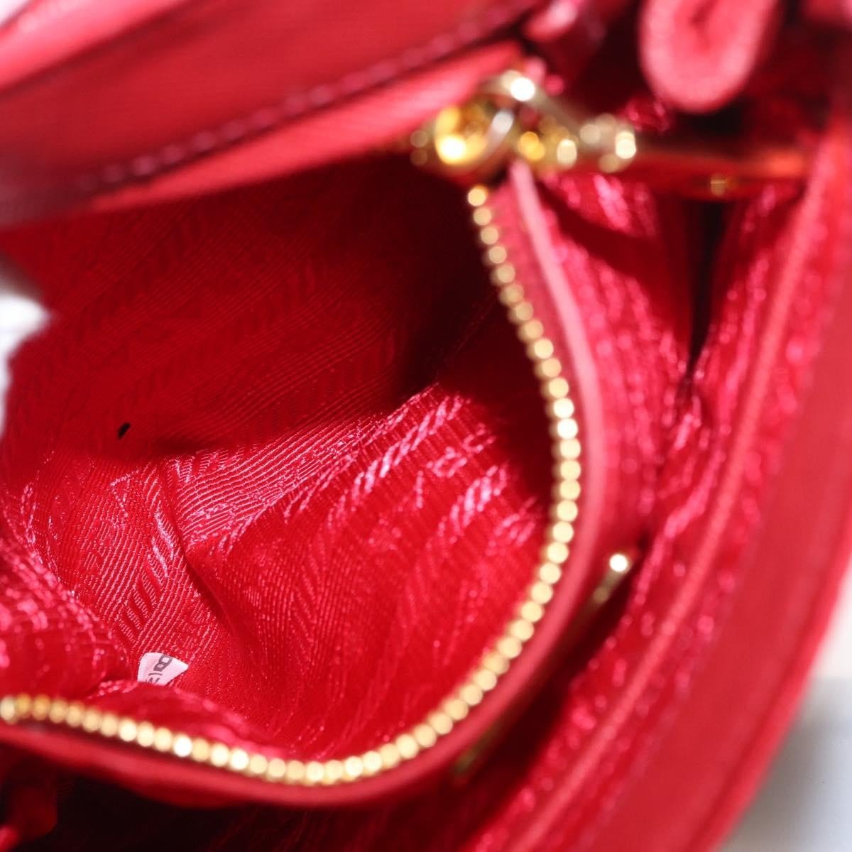 Prada Pushlock Chain Flap - Brandsamsara