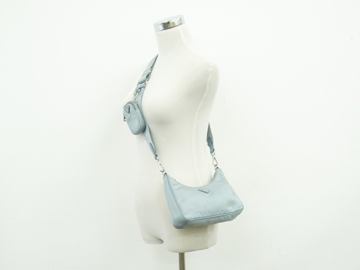 Prada Re-Edition 2005 Shoulder Bag - Brandsamsara