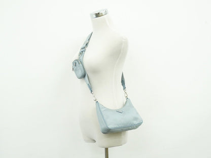 Prada Re-Edition 2005 Shoulder Bag - Brandsamsara