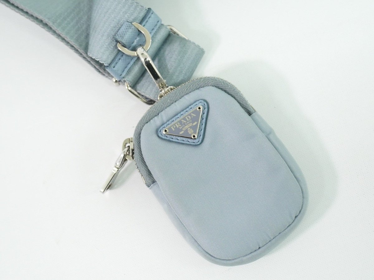 Prada Re-Edition 2005 Shoulder Bag - Brandsamsara