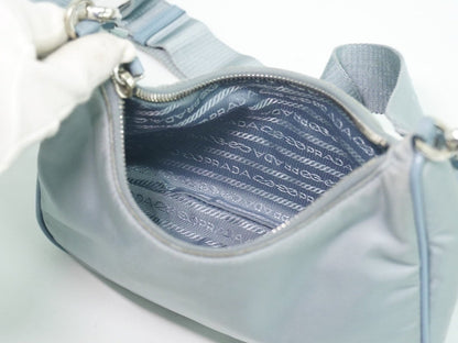 Prada Re-Edition 2005 Shoulder Bag - Brandsamsara