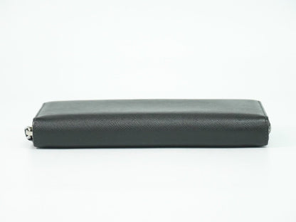 Prada Saffiano Wallet - Brandsamsara