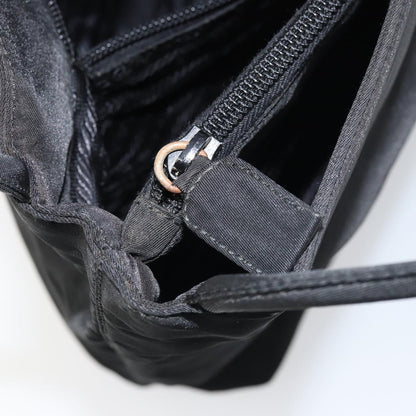 Prada Vintage Tote - Brandsamsara