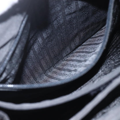 Prada Vintage Tote - Brandsamsara