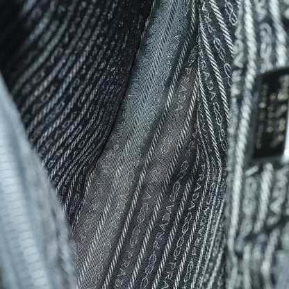 Prada Vintage Zip Tote - Brandsamsara