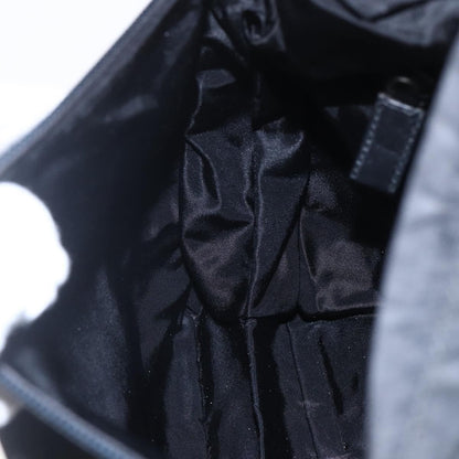 Prada Zip Messenger - Brandsamsara