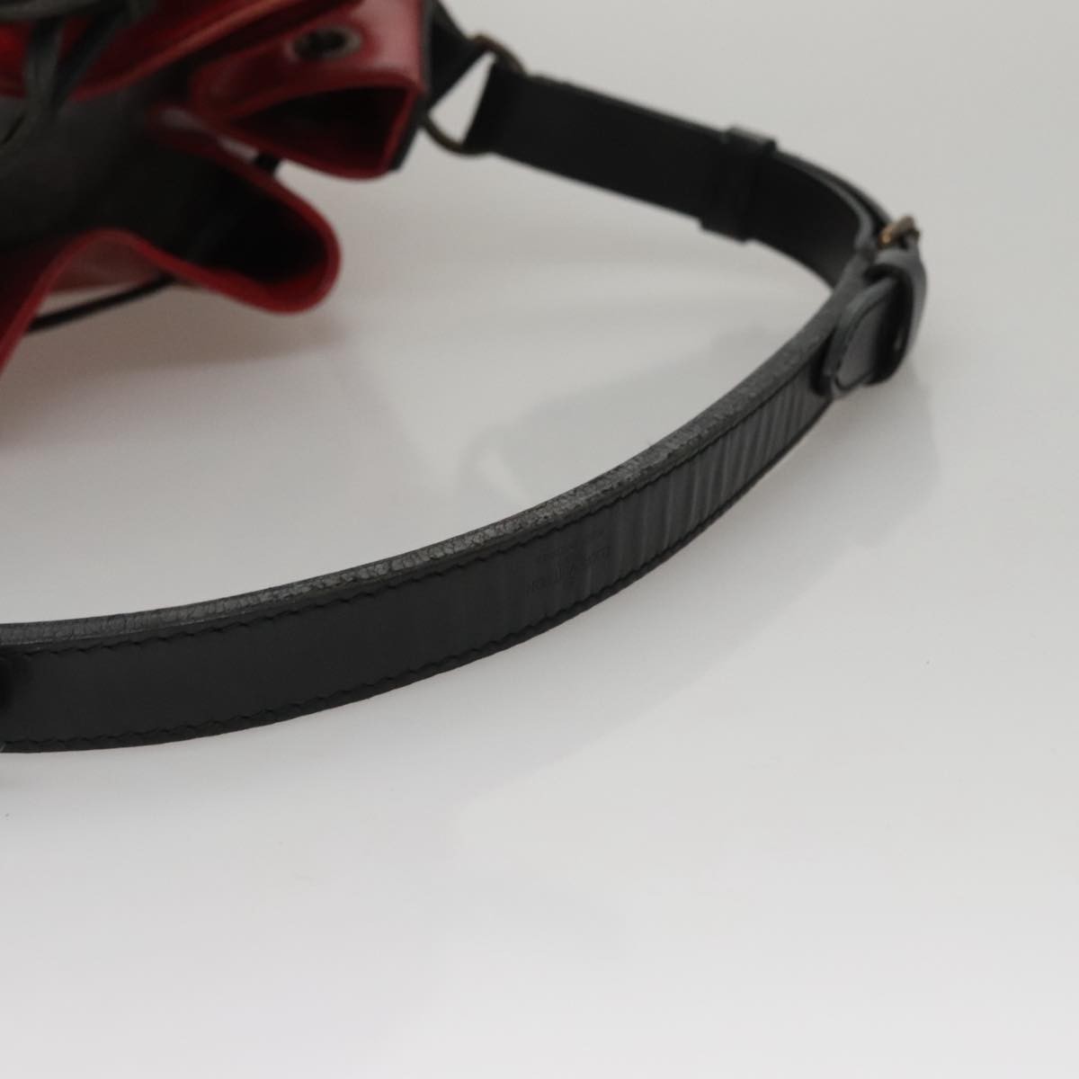 Louis Vuitton Petit Noe Handbag Epi Leather, RED, LEATHER, Shoulder bag