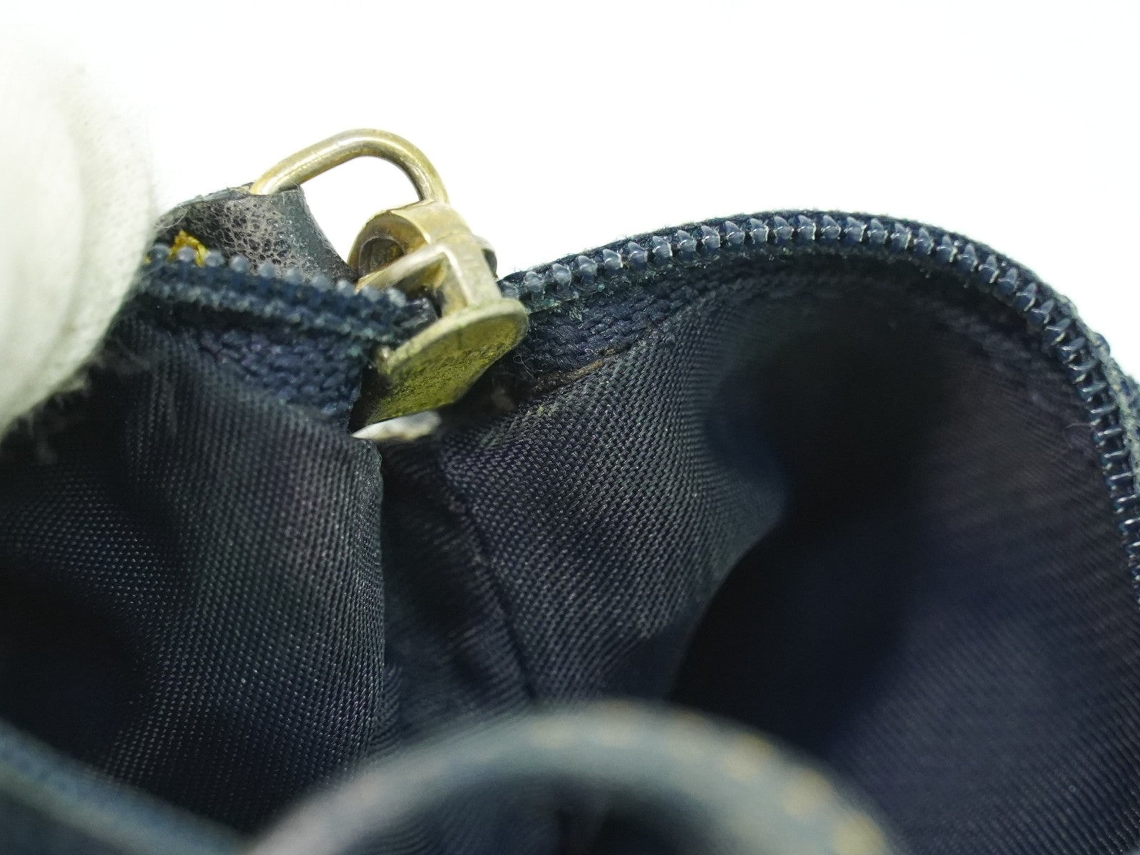 Christian Dior Vintage Saddle Zip Coin Purse Diorissimo Canvas, NAVY, CANVAS, Clutche & pouche