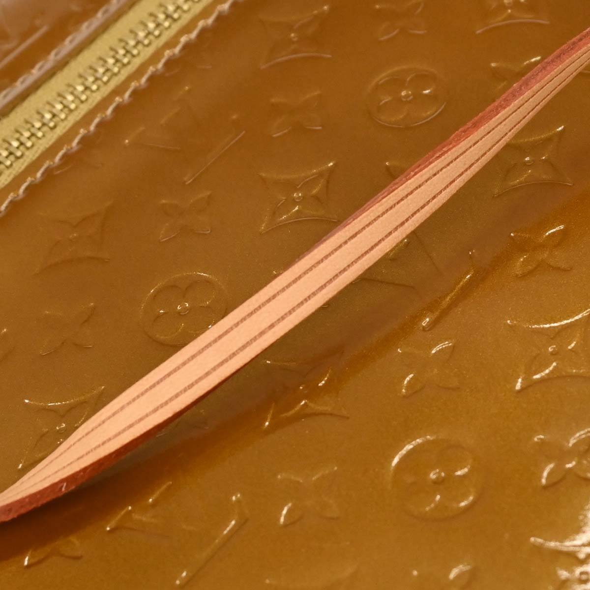 Louis Vuitton Conte De Fees Pochette Hibou Monogram Patent Leather, METALLIC, PATENT_LEATHER, Clutche & pouche