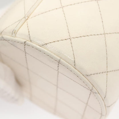 Chanel CC Round Vanity Case with Chain Quilted Lambskin, WHITE, LEATHER, Shoulder bag