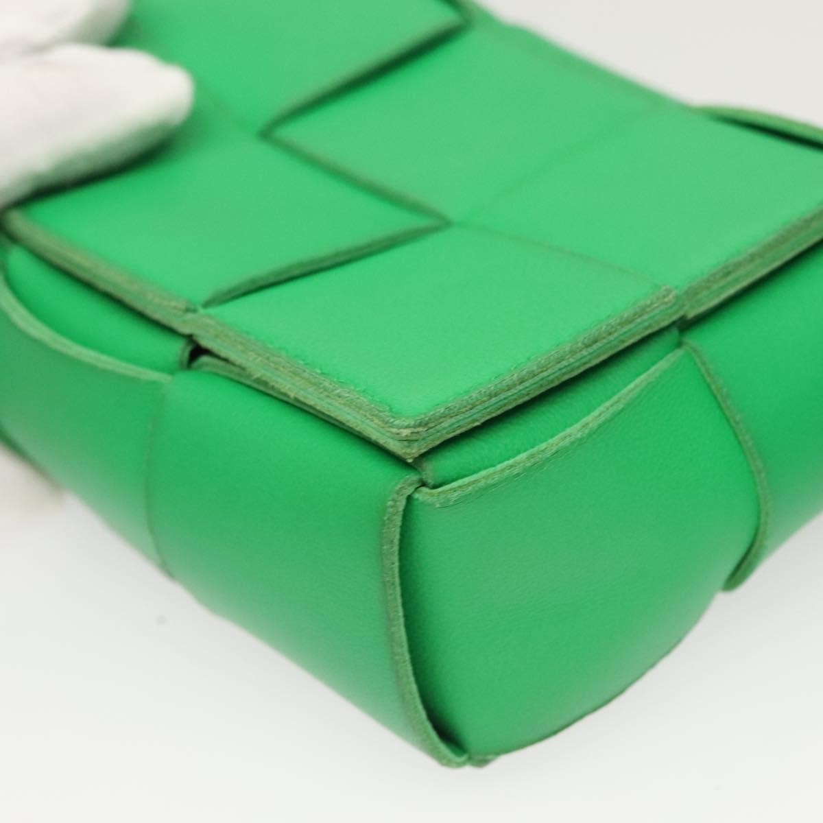 Bottega Veneta Cassette Crossbody Bag Maxi Intrecciato Leather, GREEN, LEATHER, Shoulder bag