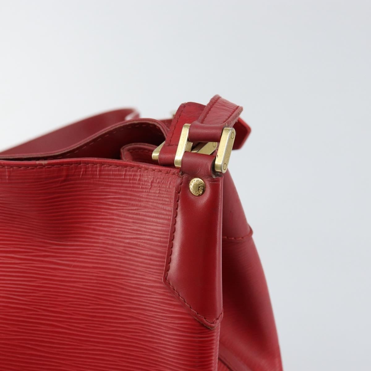 Louis Vuitton Mandara Handbag Epi Leather, RED, LEATHER, Shoulder bag