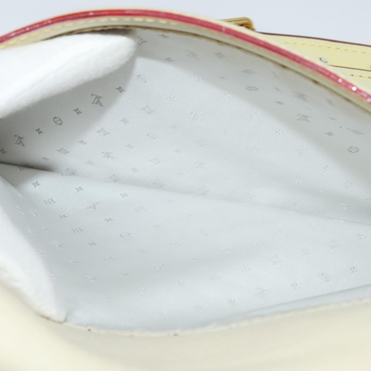 Louis Vuitton Suhali L'Essentiel Handbag Leather, WHITE, LEATHER, Shoulder bag
