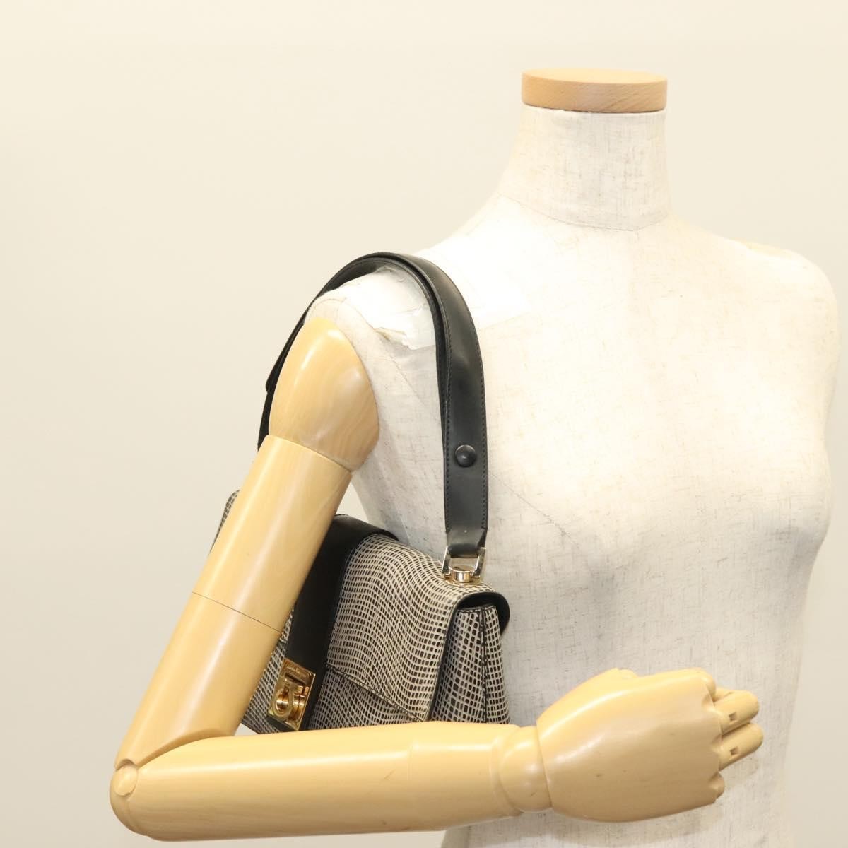 Salvatore Ferragamo Gancini Shoulder Bag Leather, BLACK, LEATHER, Shoulder bag