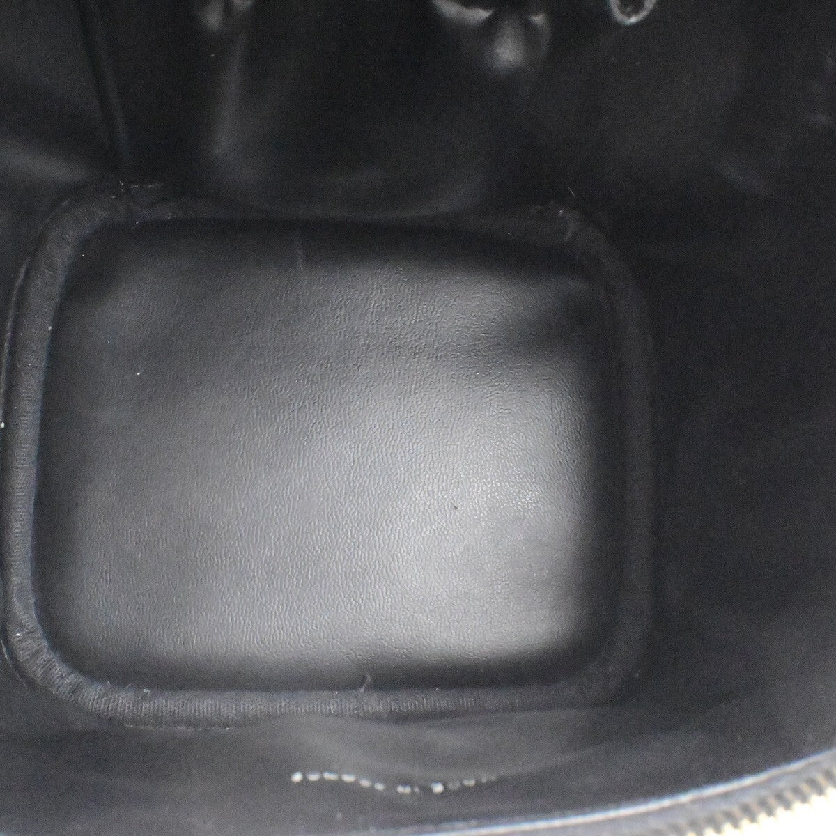 Chanel Vintage Timeless Cosmetic Case Caviar, BLACK, CALFSKIN, Handbag