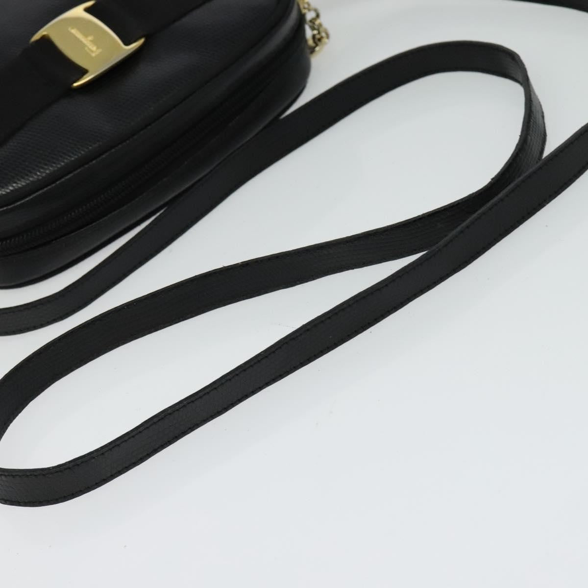 Salvatore Ferragamo Vala Shoulder Bag Leather, BLACK, LEATHER, Shoulder bag