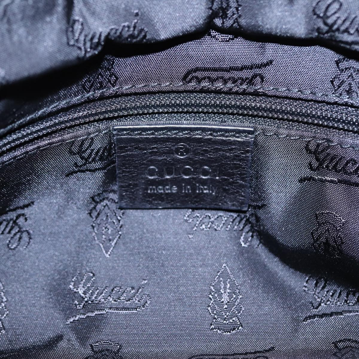 Gucci Heart Crest Handbag Leather, BLACK, LEATHER, Handbag