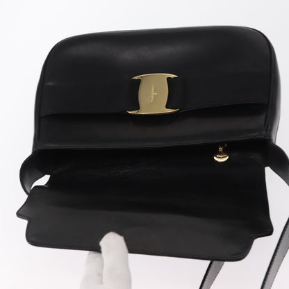 Salvatore Ferragamo Vala Shoulder Bag Leather, BLACK, LEATHER, Shoulder bag