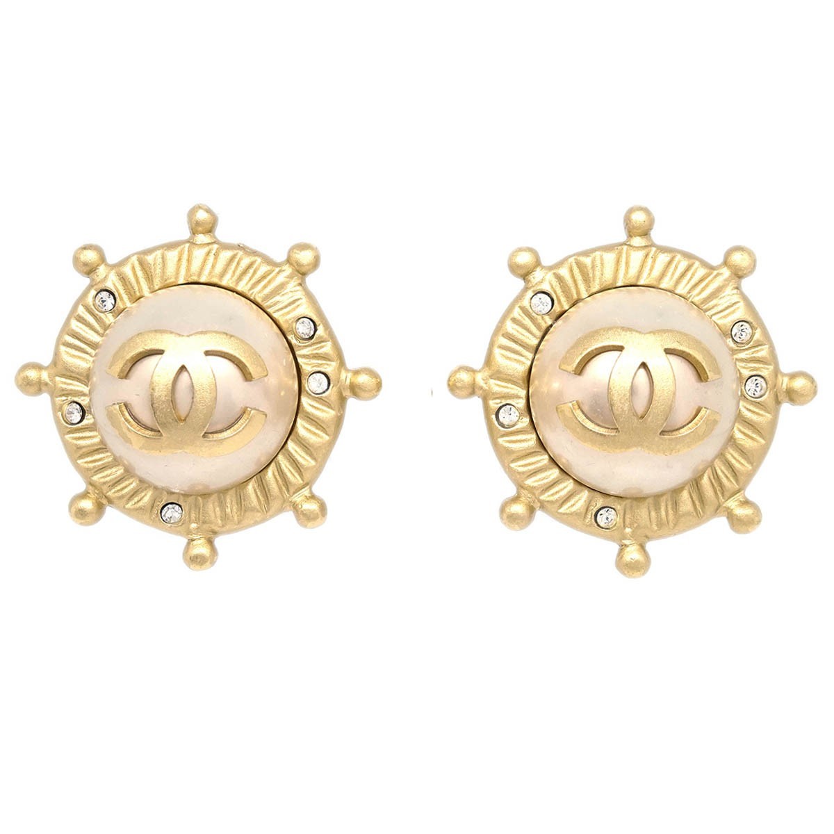 Chanel Vintage Round Clip-On Earrings Metal with Faux Pearl, GOLD, METAL, Earrings